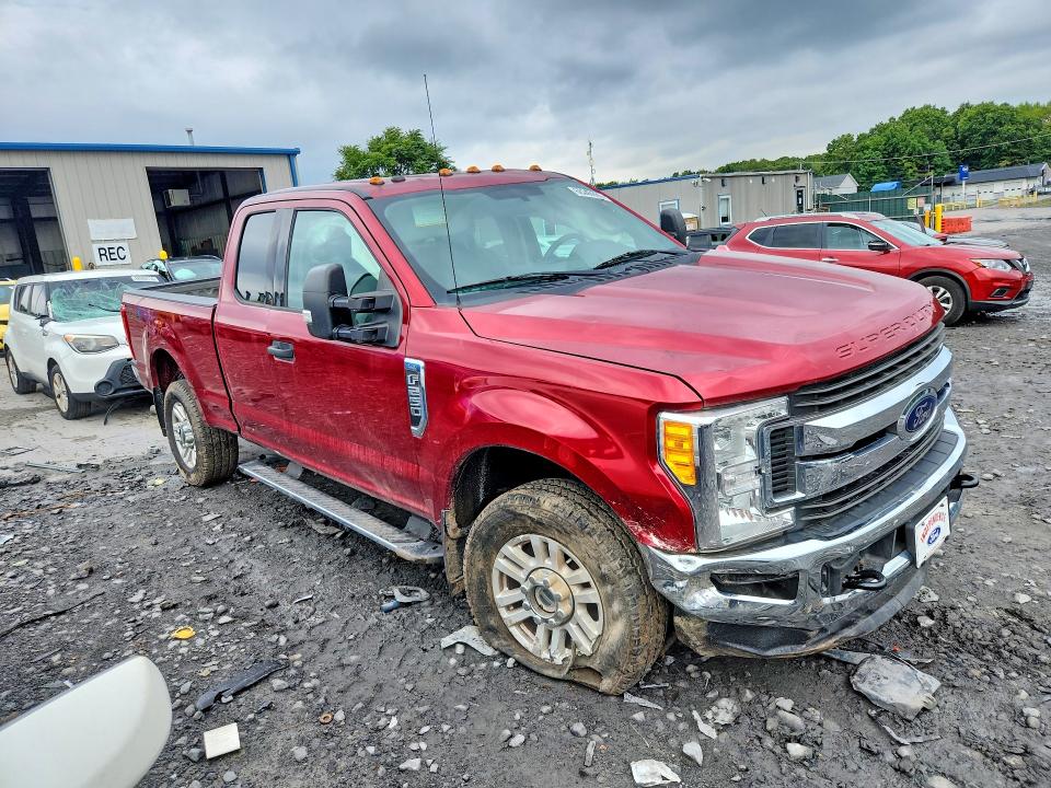2017 Ford F250 მანქანა იყიდება აუქციონზე, vin: 1FT7X2B69HEF42039, აუქციონის ნომერი: 68343066