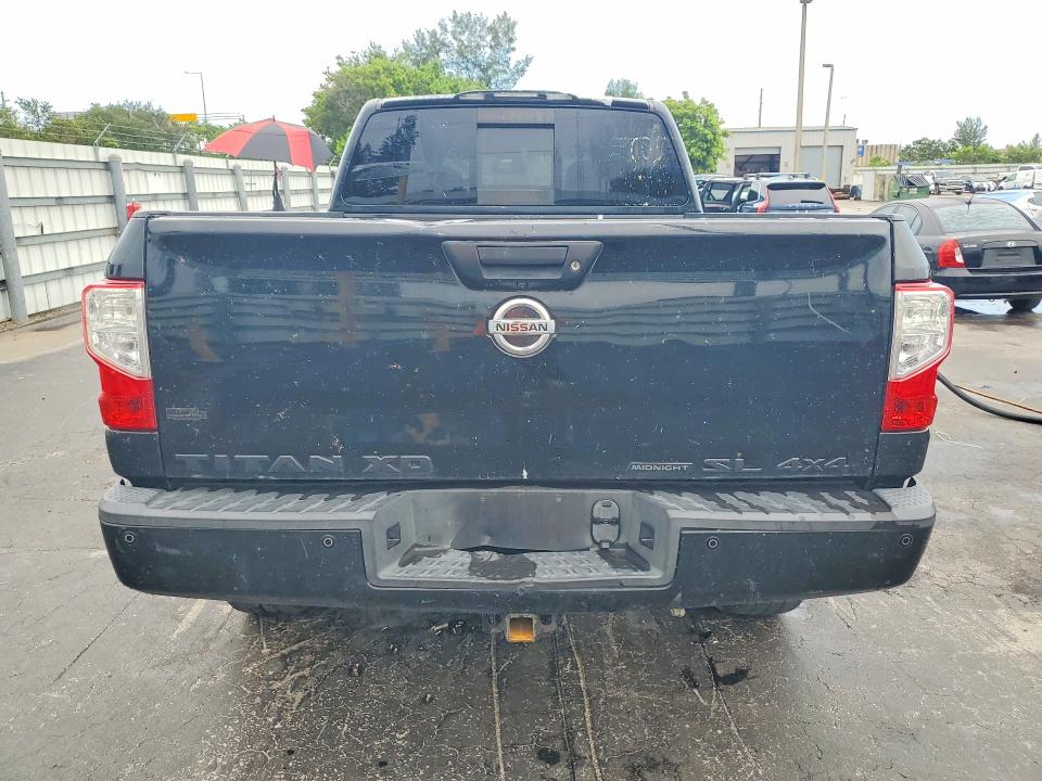 68200856 :رقم المزاد ، 1N6BA1F48JN520146 vin ، 2018 Nissan Titan Xd مزاد بيع