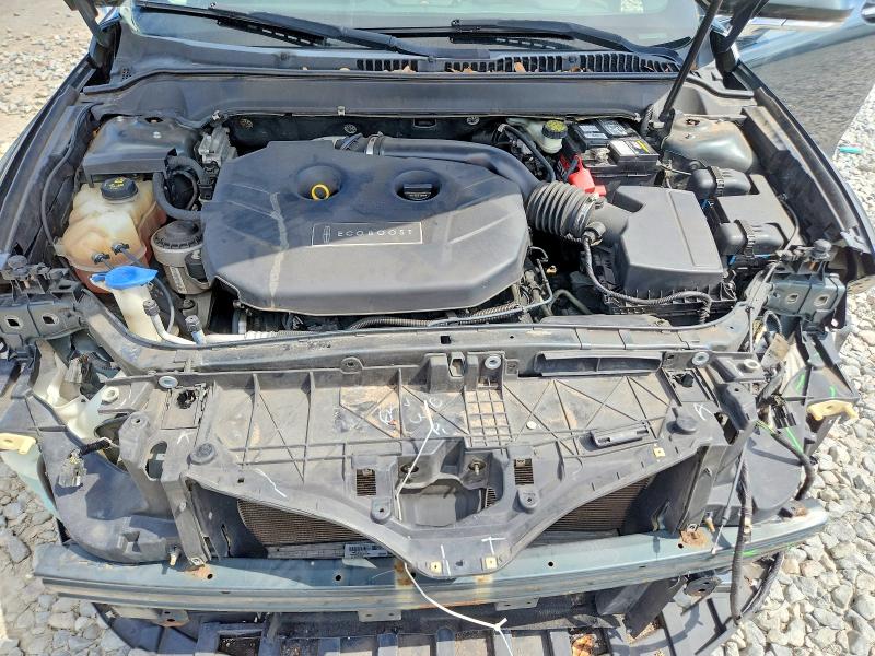70610186 :رقم المزاد ، 3LN6L2G94FR622042 vin ، 2015 Lincoln Mkz مزاد بيع