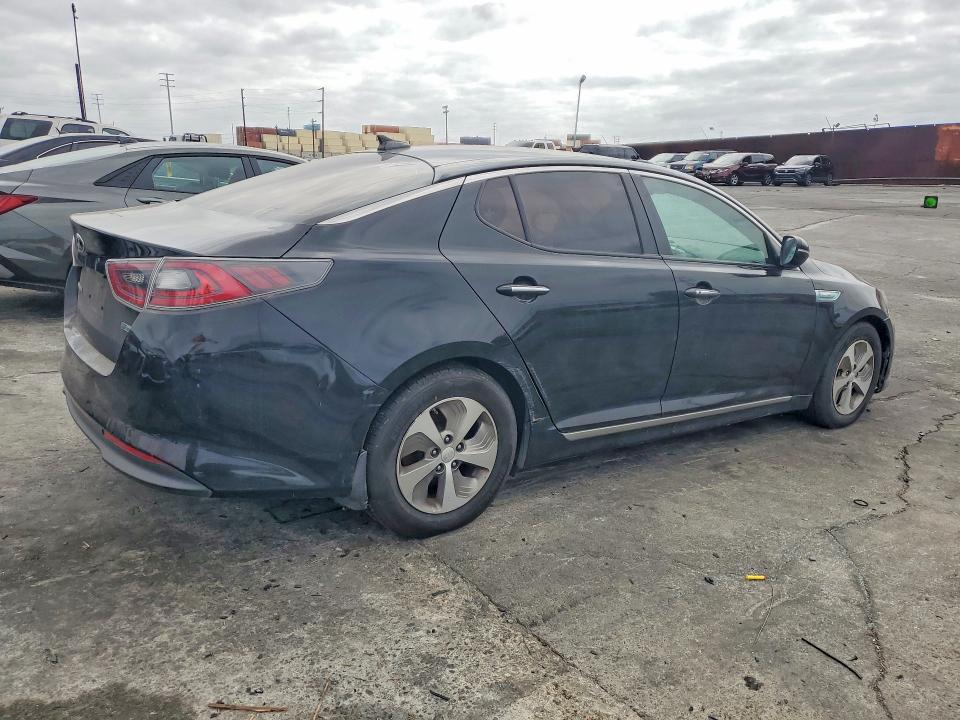 69244126 :رقم المزاد ، KNAGM4AD0E5065790 vin ، 2014 Kia Optima مزاد بيع