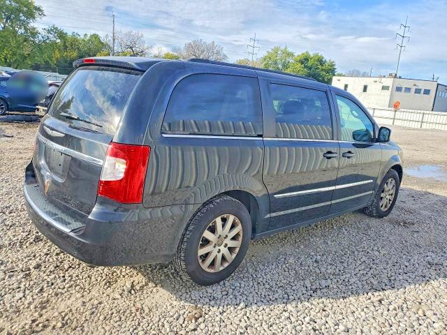 2011 Chrysler Town & Country მანქანა იყიდება აუქციონზე, vin: 2A4RR8DG2BR682238, აუქციონის ნომერი: 69459946