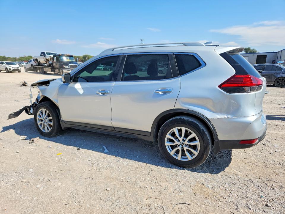 Продаж на аукціоні авто 2017 Nissan Rogue, vin: 5N1AT2MV2HC735839, номер лоту: 70736206