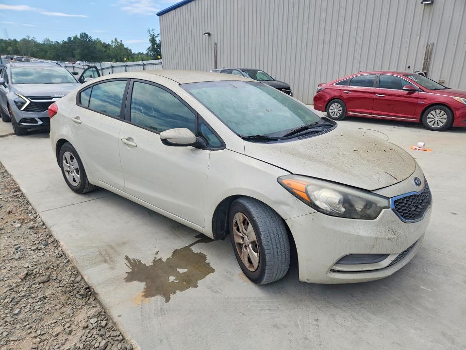 69844686 :رقم المزاد ، KNAFK4A61F5379534 vin ، 2015 Kia Forte مزاد بيع