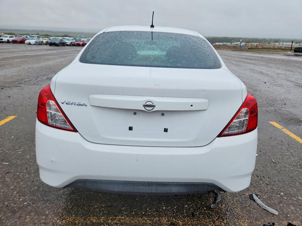 70001166 :رقم المزاد ، 3N1CN7AP9HL850553 vin ، 2017 Nissan Versa مزاد بيع