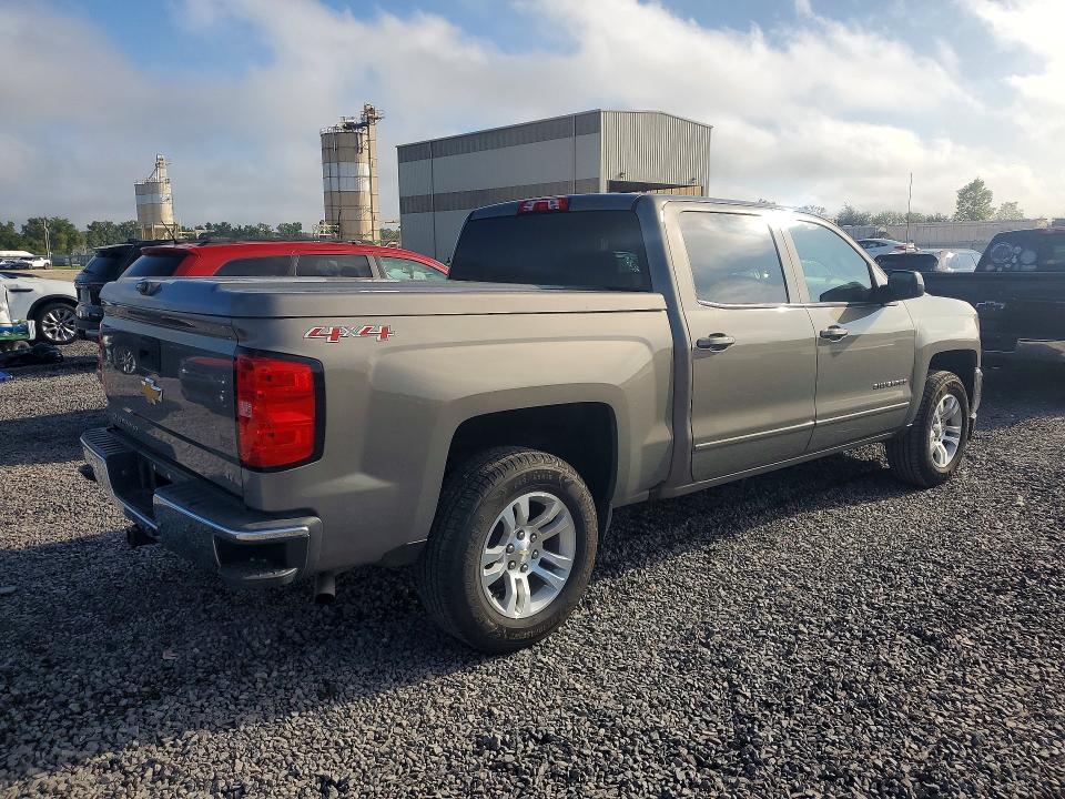 68782136 :رقم المزاد ، 3GCUKREC6HG246884 vin ، 2017 Chevrolet Silverado مزاد بيع