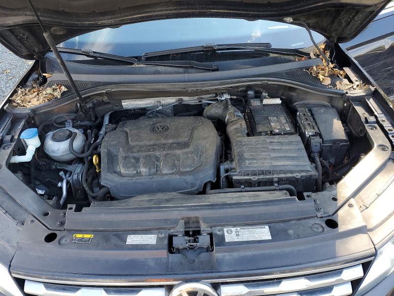 Продажа на аукционе авто 2018 Volkswagen Tiguan, vin: 3VV3B7AX1JM083854, номер лота: 68052546