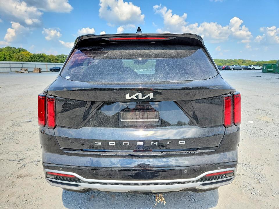 67795726 :رقم المزاد ، 5XYRK4LF6NG114403 vin ، 2022 Kia Sorento مزاد بيع