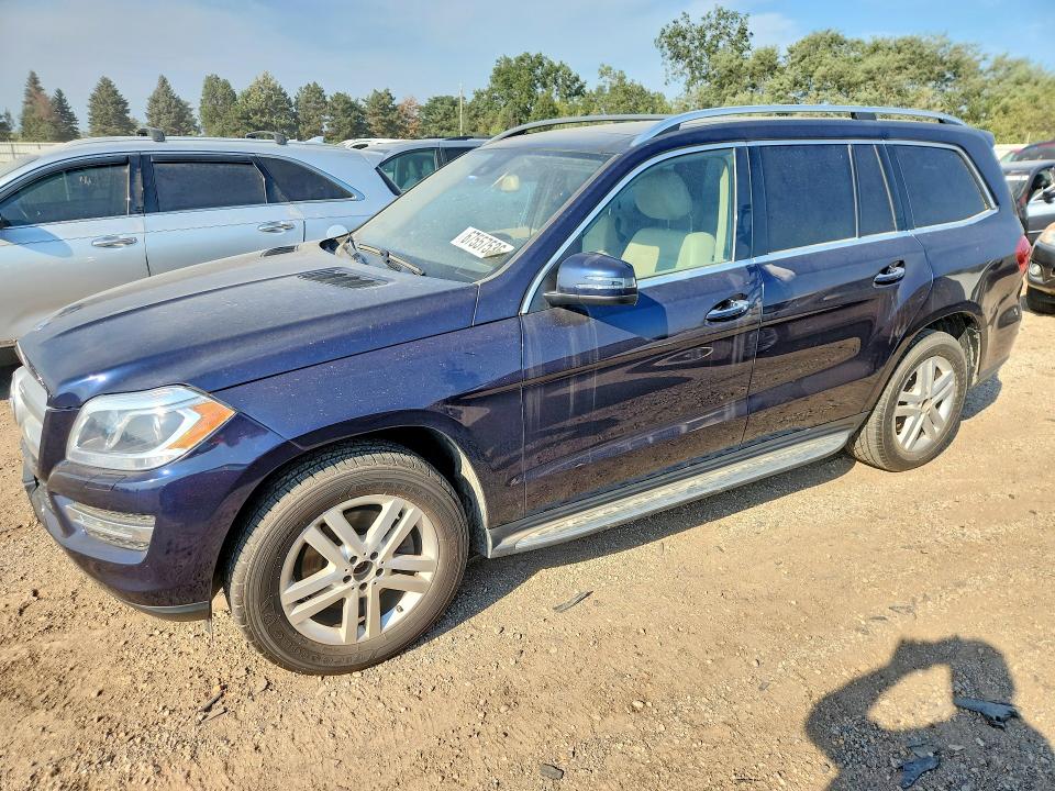 67557536 :رقم المزاد ، 4JGDF6EE3FA523938 vin ، 2015 Mercedes-benz Gl مزاد بيع
