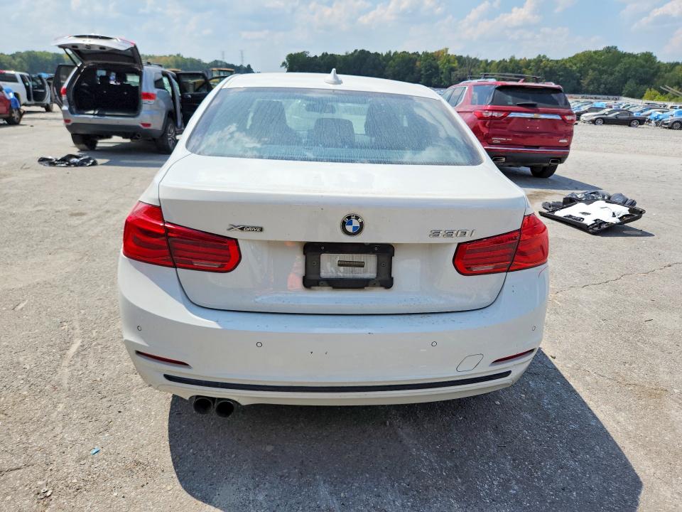 67507946 :رقم المزاد ، WBA8D9G38HNU62281 vin ، 2017 Bmw 330 مزاد بيع