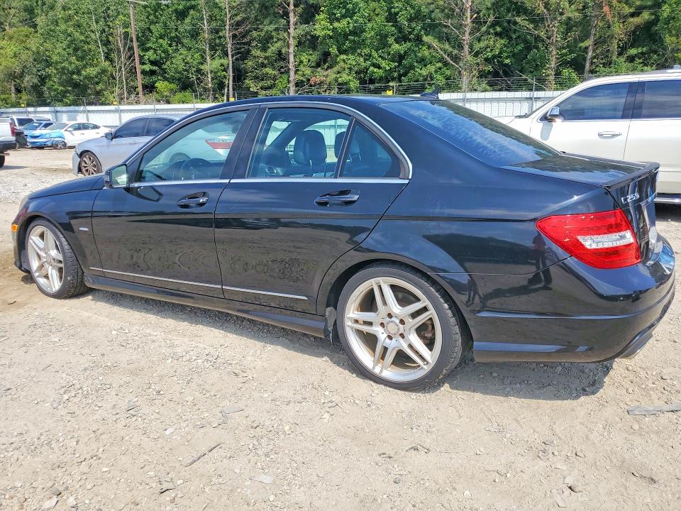 67538816 :رقم المزاد ، WDDGF4HB1CA677024 vin ، 2012 Mercedes-benz C مزاد بيع