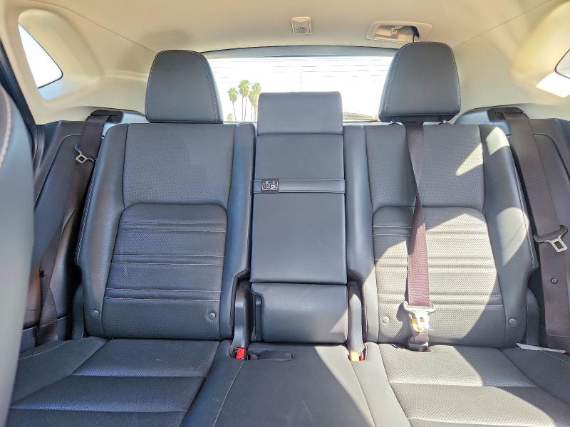 70801256 :رقم المزاد ، JTJYARBZ8H2054952 vin ، 2017 Lexus Nx 200t مزاد بيع
