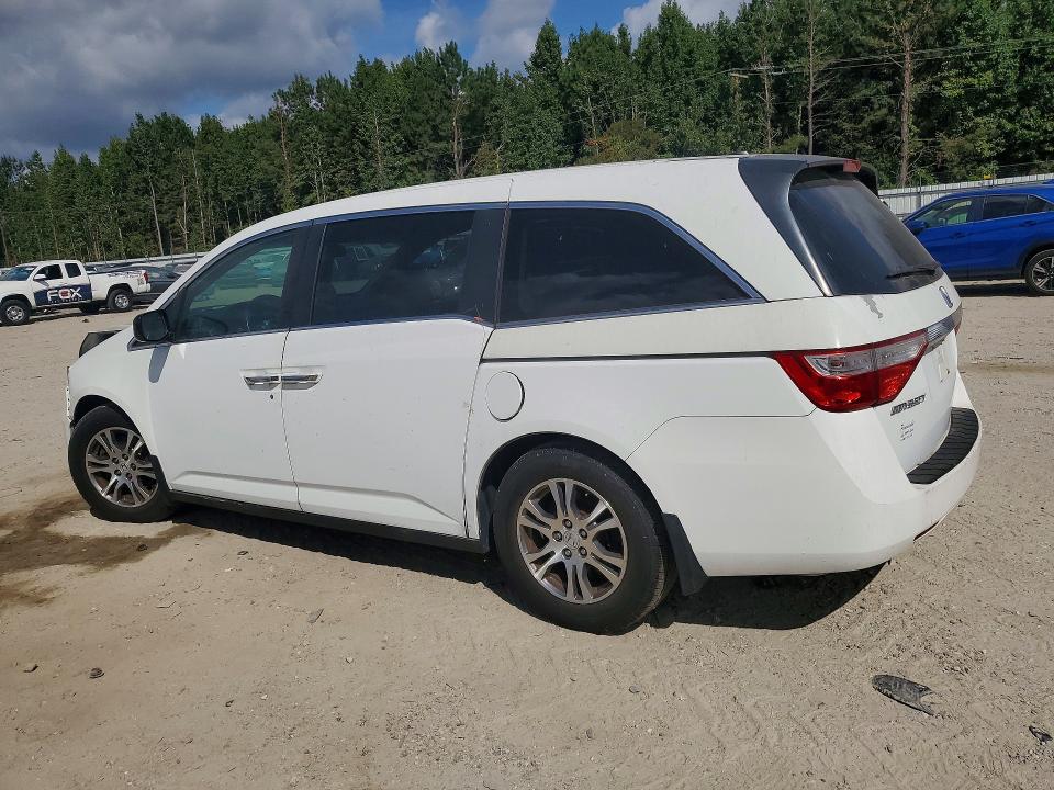 68696236 :رقم المزاد ، 5FNRL5H69BB096381 vin ، 2011 Honda Odyssey مزاد بيع