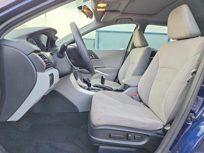 70522956 :رقم المزاد ، 1HGCR2F76HA028816 vin ، 2017 Honda Accord مزاد بيع