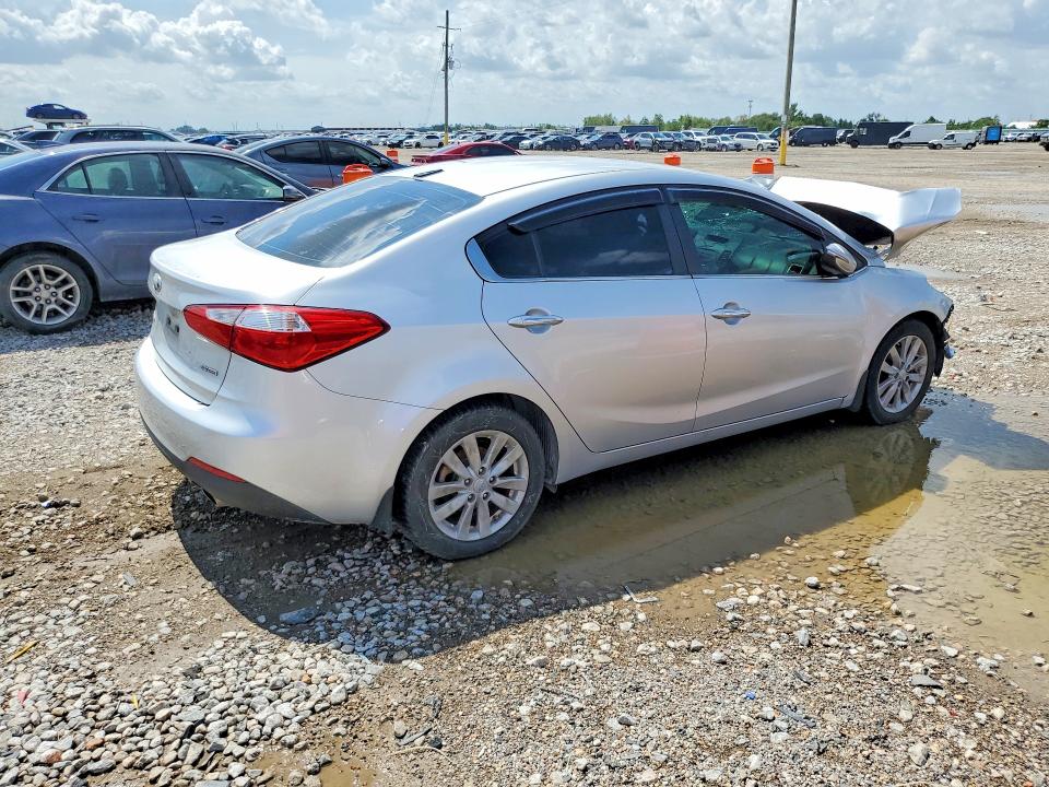 Продажа на аукционе авто 2015 Kia Forte, vin: KNAFX4A8XF5283369, номер лота: 68643676