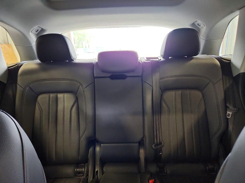 69415676 :رقم المزاد ، WA1BNAFY1J2137137 vin ، 2018 Audi Q5 مزاد بيع