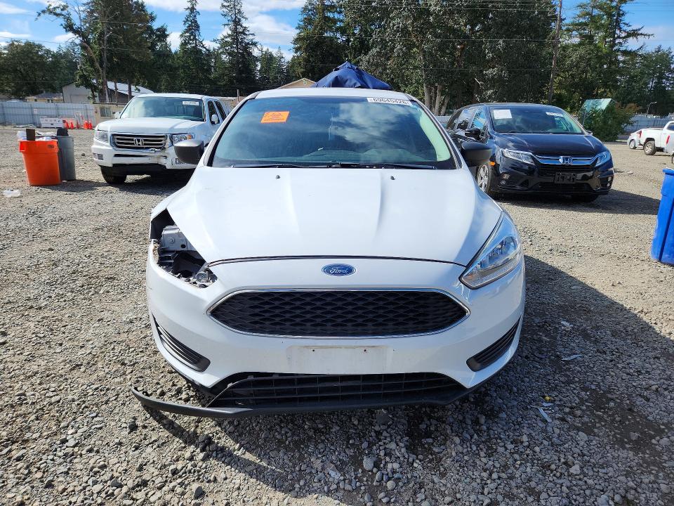 2018 Ford Focus მანქანა იყიდება აუქციონზე, vin: 1FADP3E27JL313903, აუქციონის ნომერი: 69645426