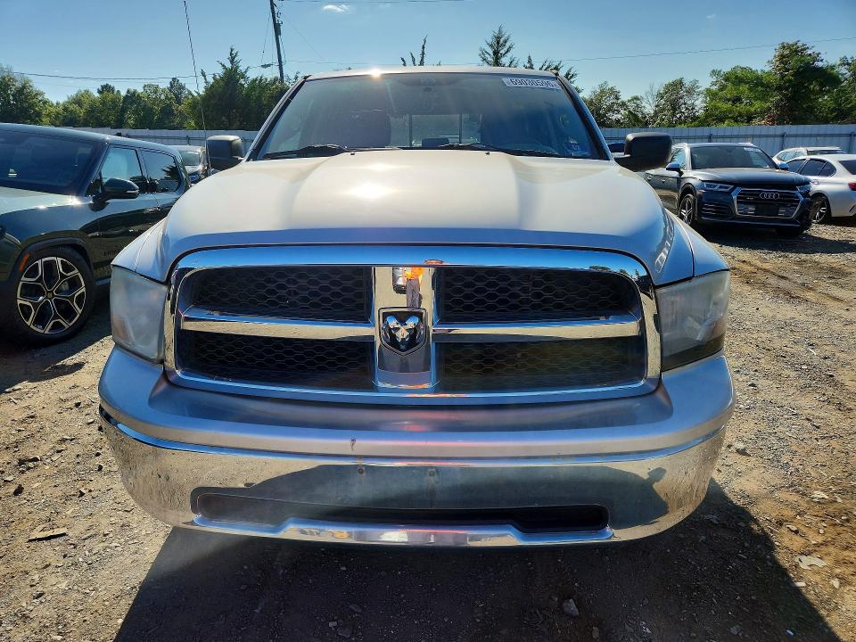69030596 :رقم المزاد ، 1D7RV1GP7BS639006         vin ، 2011 Dodge Ram 1500 مزاد بيع