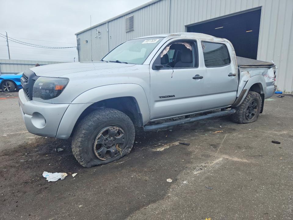 2011 Toyota Tacoma მანქანა იყიდება აუქციონზე, vin: 3TMJU4GN1BM123114, აუქციონის ნომერი: 70517526