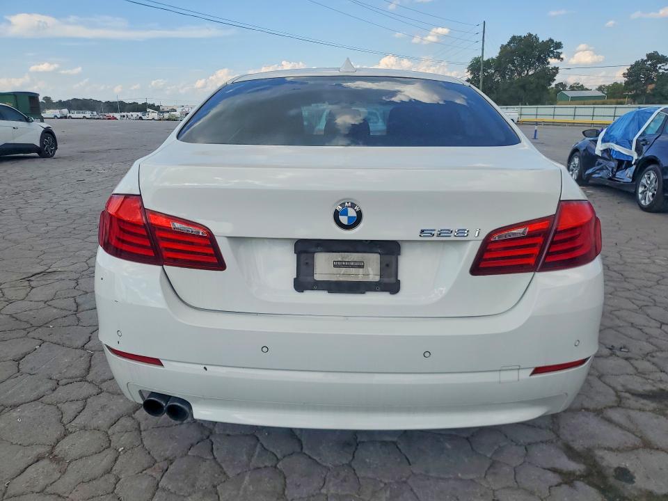 Продаж на аукціоні авто 2011 Bmw 528, vin: WBAFR1C54BC747211, номер лоту: 68546556