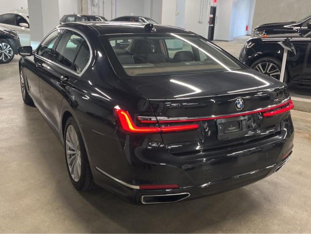 Продаж на аукціоні авто 2022 Bmw 740, vin: WBA7T2C00NCH24385, номер лоту: 67918016