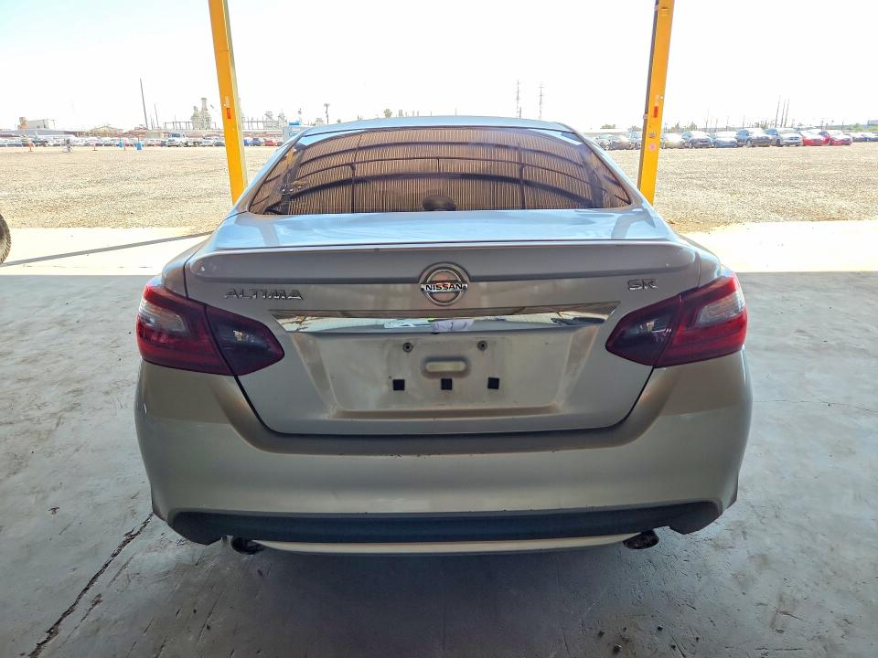 Продажа на аукционе авто 2017 Nissan Altima, vin: 1N4AL3AP6HN318539, номер лота: 67217446