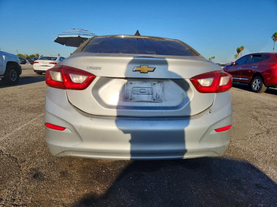 66769766 :رقم المزاد ، 1G1BC5SM1K7126013 vin ، 2019 Chevrolet Cruze مزاد بيع