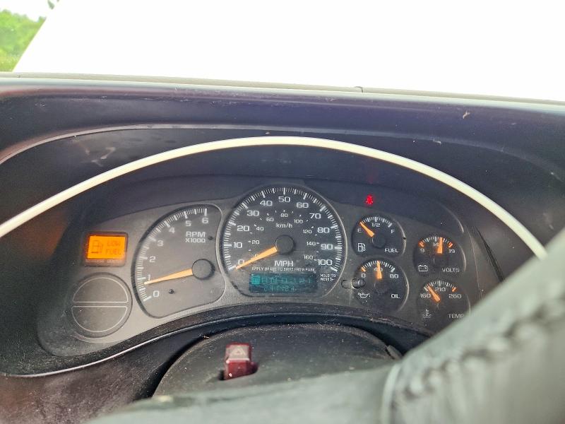 Продажа на аукционе авто 2002 Chevrolet Avalanche, vin: 3GNEC13TX2G105689, номер лота: 70136846