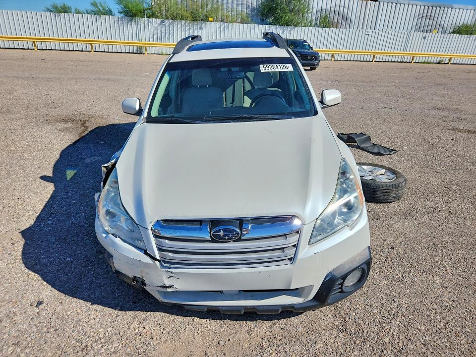 2013 Subaru Outback მანქანა იყიდება აუქციონზე, vin: 4S4BRBGC0D3304746, აუქციონის ნომერი: 69364126