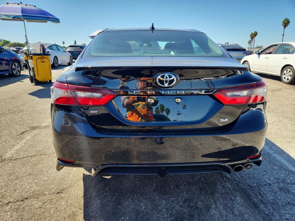 Aukcja sprzedaży 2021 Toyota Camry, vin: 4T1G11AK3MU518499, numer aukcji: 70375386
