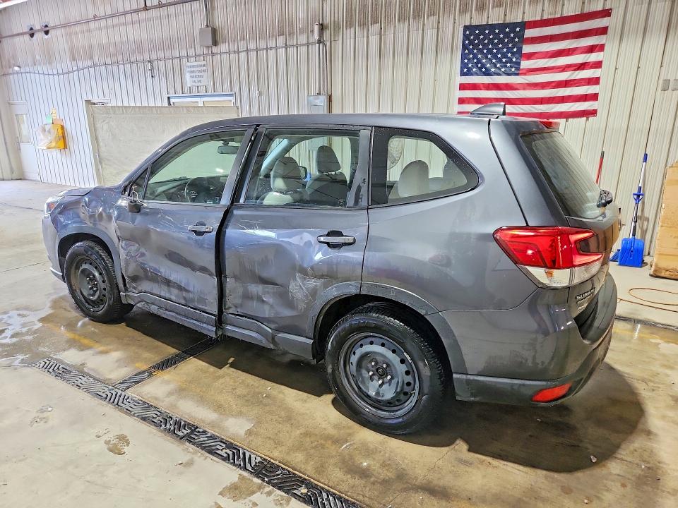69155626 :رقم المزاد ، JF2SKAAC3NH467442 vin ، 2022 Subaru Forester مزاد بيع