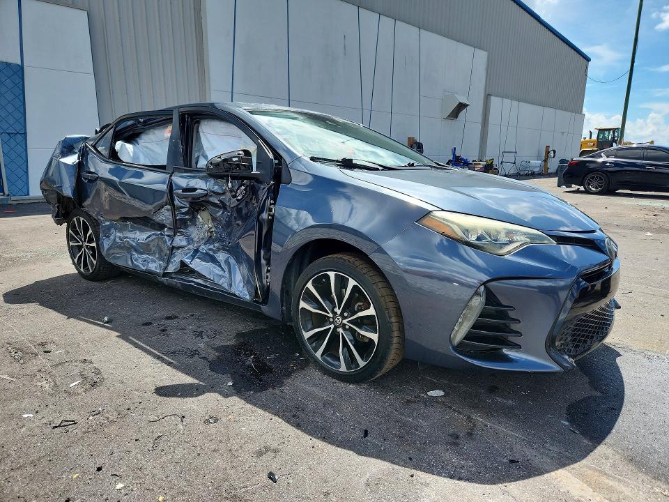 Продаж на аукціоні авто 2017 Toyota Corolla, vin: 5YFBURHE3HP592285, номер лоту: 70083596