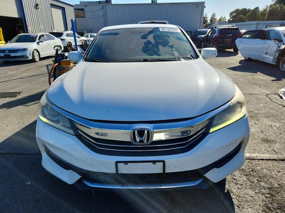Продаж на аукціоні авто 2016 Honda Accord, vin: 1HGCR2F74GA215194, номер лоту: 66788056