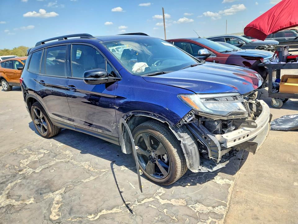 Auction sale of the 2021 Honda Passport, vin: 5FNYF8H01MB033777, lot number: 69012706