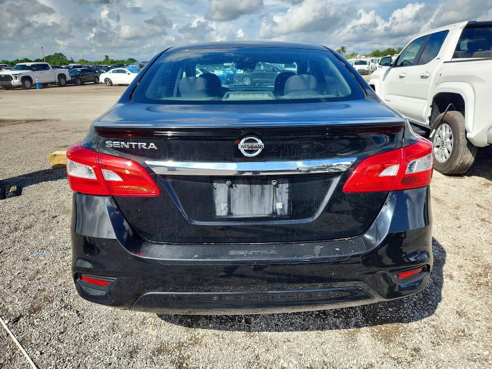 2018 Nissan Sentra მანქანა იყიდება აუქციონზე, vin: 3N1AB7AP8JY219477, აუქციონის ნომერი: 68266846