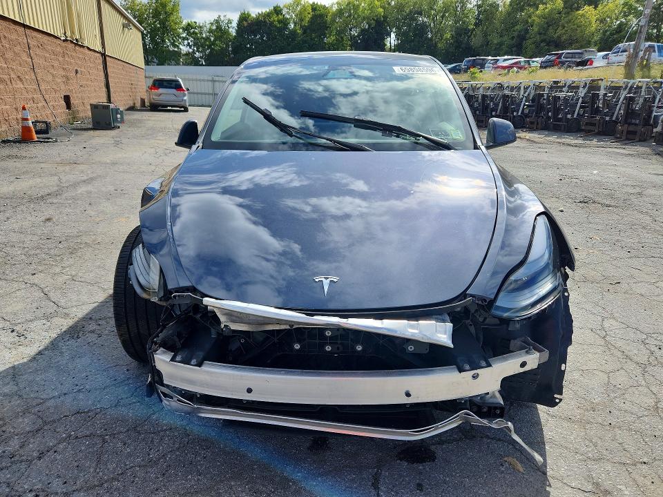 2023 Tesla Model Y მანქანა იყიდება აუქციონზე, vin: 7SAYGDEEXPA209302, აუქციონის ნომერი: 69898596