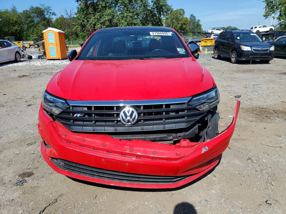 67966996 :رقم المزاد ، 3VWC57BU6KM195297 vin ، 2019 Volkswagen Jetta مزاد بيع