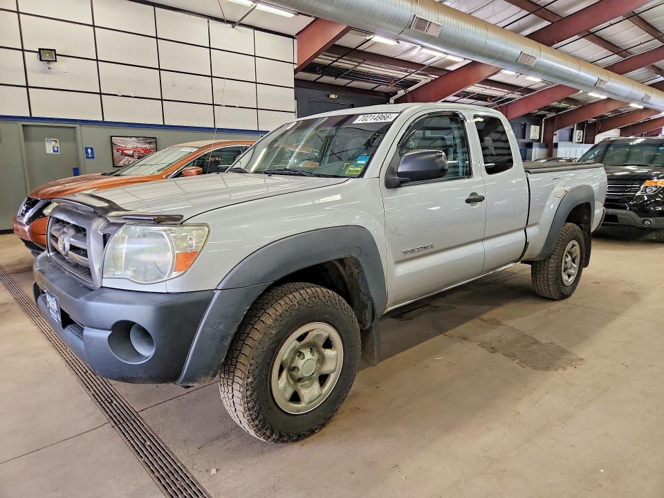 2006 Toyota Tacoma მანქანა იყიდება აუქციონზე, vin: 5TEUU42N06Z161852, აუქციონის ნომერი: 70214966