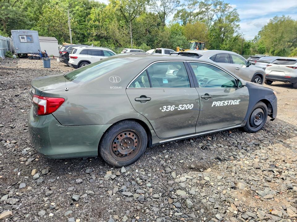2014 Toyota Camry მანქანა იყიდება აუქციონზე, vin: 4T4BF1FK6ER390870, აუქციონის ნომერი: 70305386