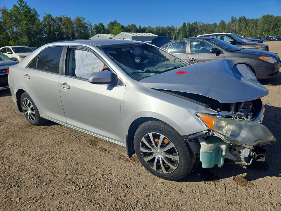 2012 Toyota Camry მანქანა იყიდება აუქციონზე, vin: 4T1BF1FK3CU581329, აუქციონის ნომერი: 61033556