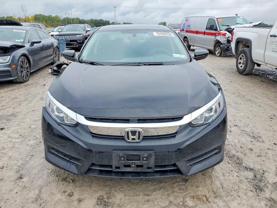 Продажа на аукционе авто 2017 Honda Civic, vin: 19XFC2F51HE228589, номер лота: 70409256