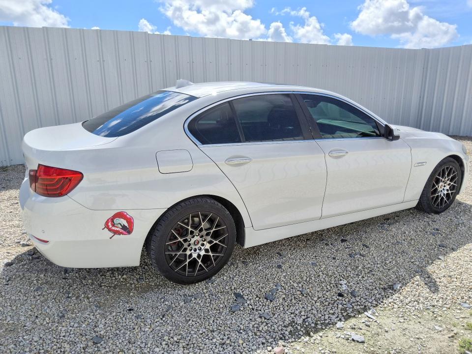 68204156 :رقم المزاد ، WBAFV3C54FD687096 vin ، 2015 Bmw 535 مزاد بيع