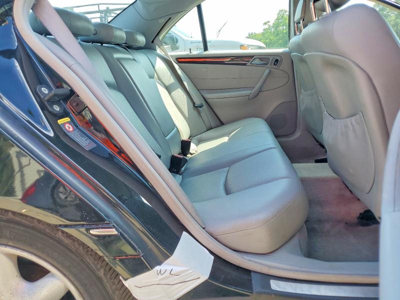 2004 Mercedes-benz C მანქანა იყიდება აუქციონზე, vin: WDBRF61J24A564389, აუქციონის ნომერი: 67874726