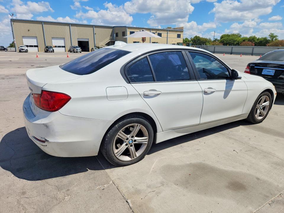 Продажа на аукционе авто 2015 Bmw 320, vin: WBA3B1C54FK137747, номер лота: 68614516
