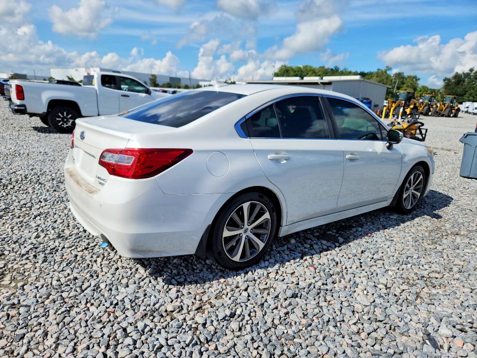68992236 :رقم المزاد ، 4S3BNEN64H3061611 vin ، 2017 Subaru Legacy مزاد بيع