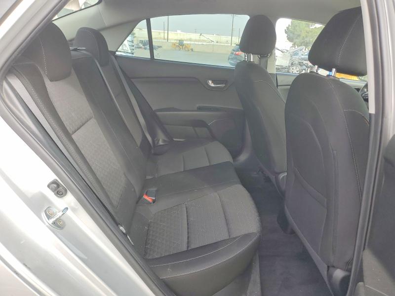 68653796 :رقم المزاد ، 3KPA24AD1LE328367 vin ، 2020 Kia Rio مزاد بيع