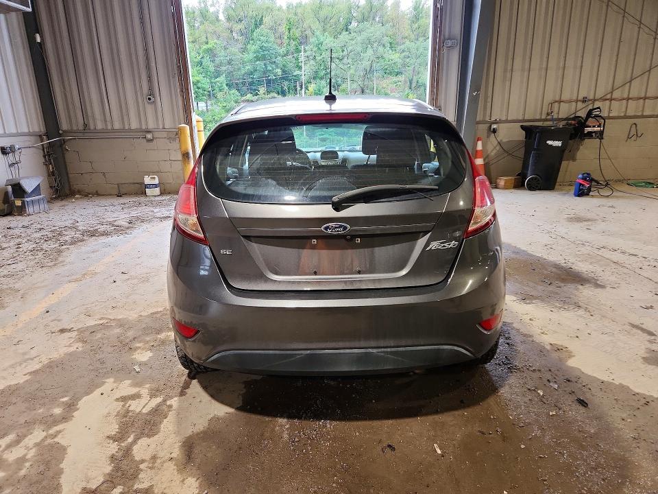70666746 :رقم المزاد ، 3FADP4EJ4JM123438 vin ، 2018 Ford Fiesta مزاد بيع