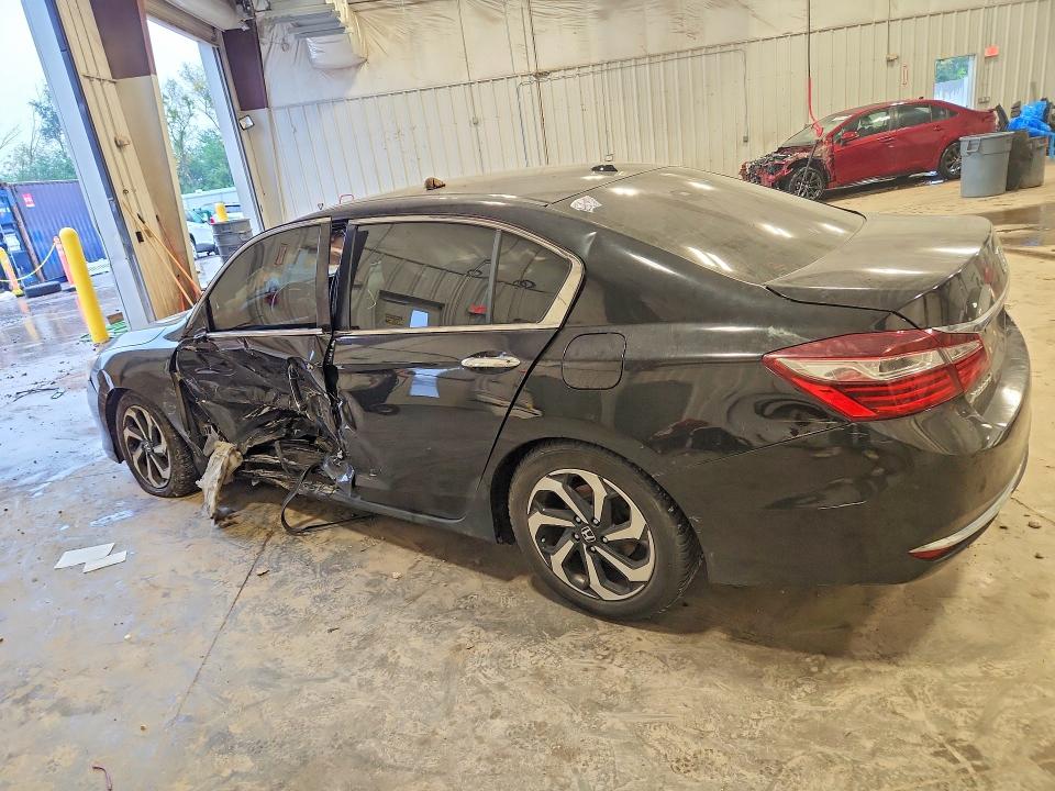 Aukcja sprzedaży 2017 Honda Accord, vin: 1HGCR2F80HA117340, numer aukcji: 71102546