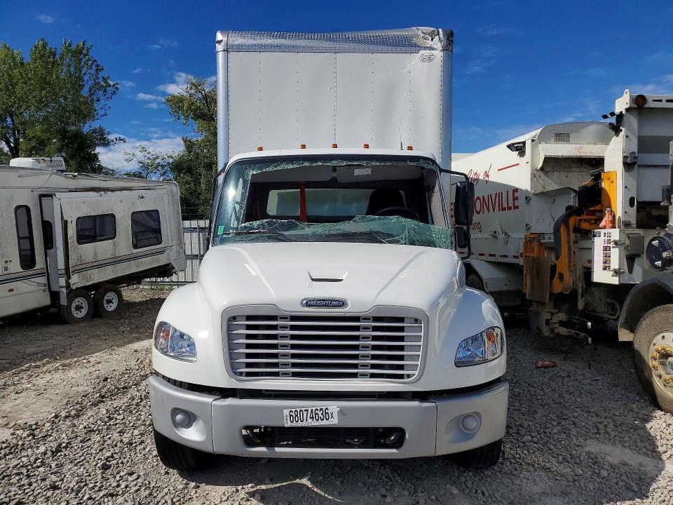 68074636 :رقم المزاد ، 1FVACWD39SHVL2360 vin ، 2025 Freightliner M2 مزاد بيع