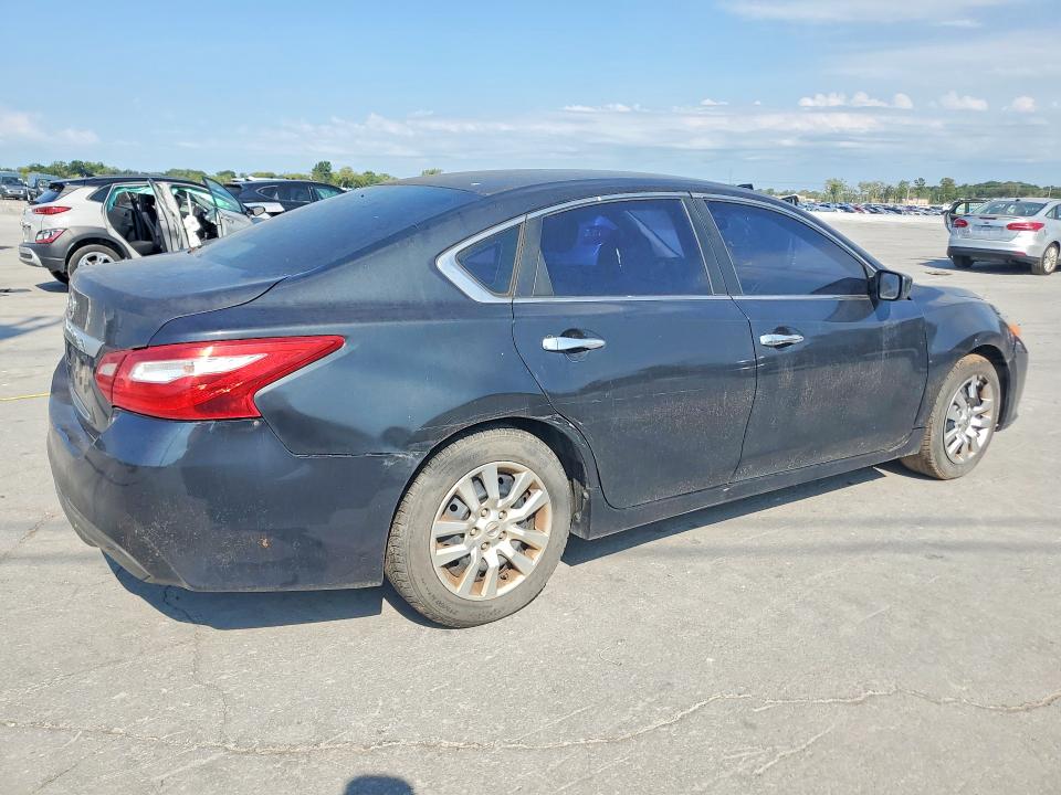 Auction sale of the 2016 Nissan Altima, vin: 1N4AL3AP2GC159304, lot number: 67917316