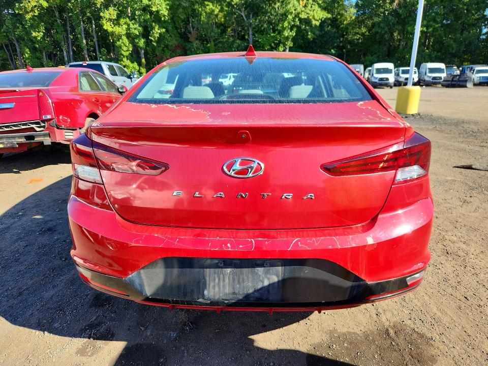 2019 Hyundai Elantra მანქანა იყიდება აუქციონზე, vin: 5NPD84LF1KH458122, აუქციონის ნომერი: 70304226